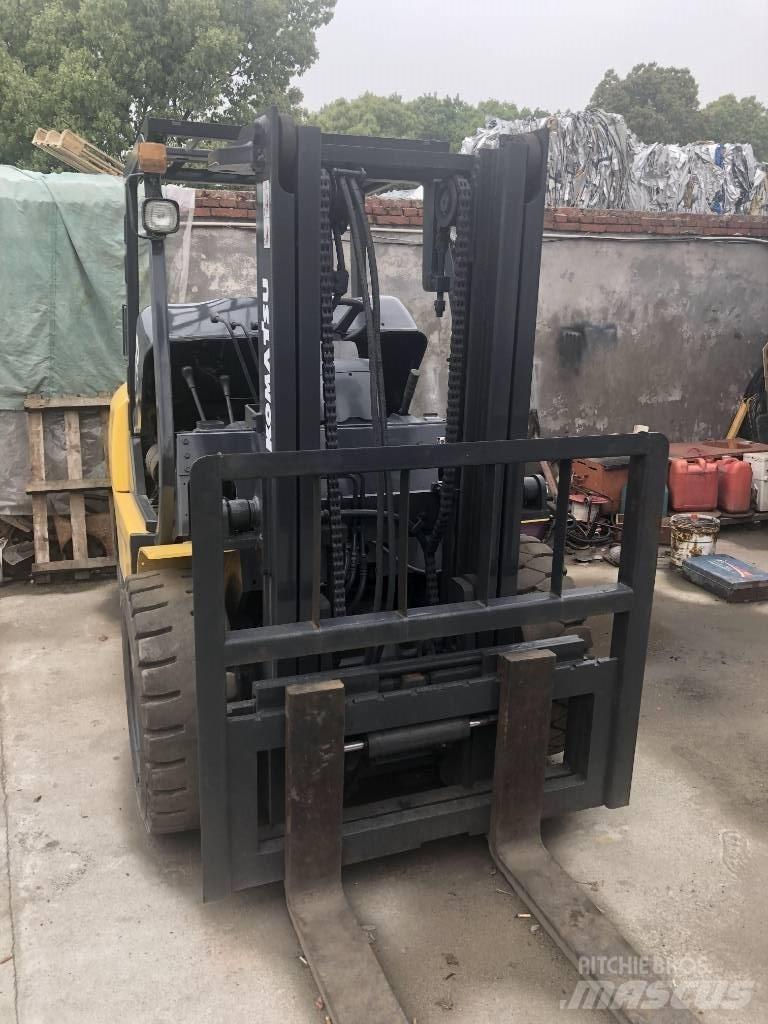 Komatsu 5 Ton Diesel Forklifts