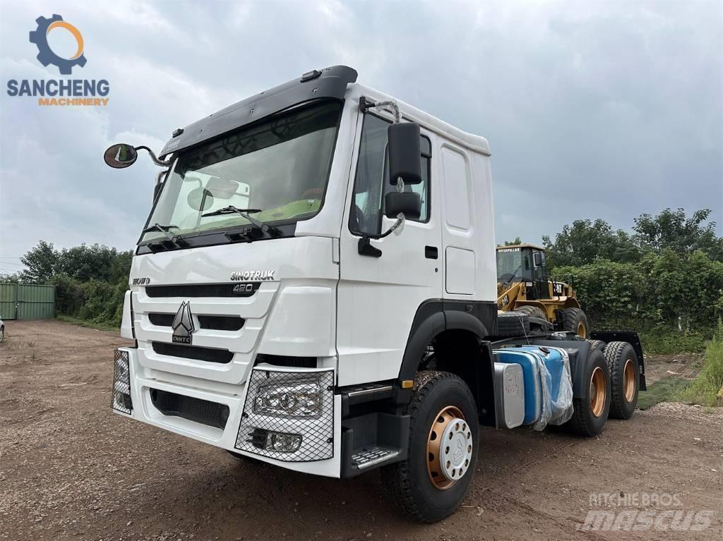 Howo 420hp Conventional Trucks / Tractor Trucks