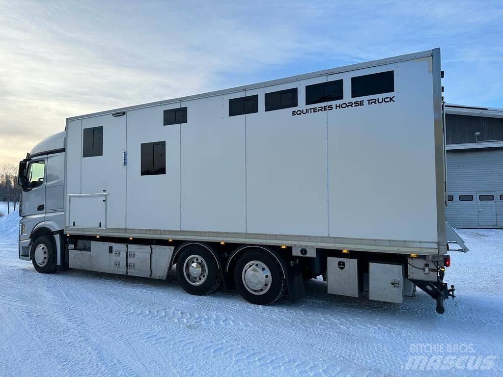Mercedes-Benz Actros Animal transport trucks