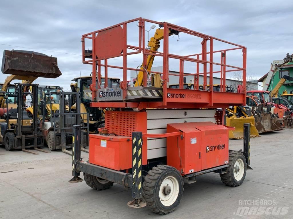 Snorkel S 3370 BE Scissor Lifts
