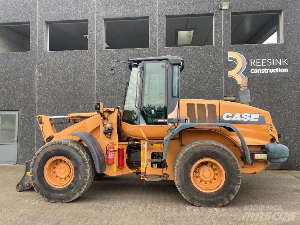 CASE 721 E Wheel Loaders