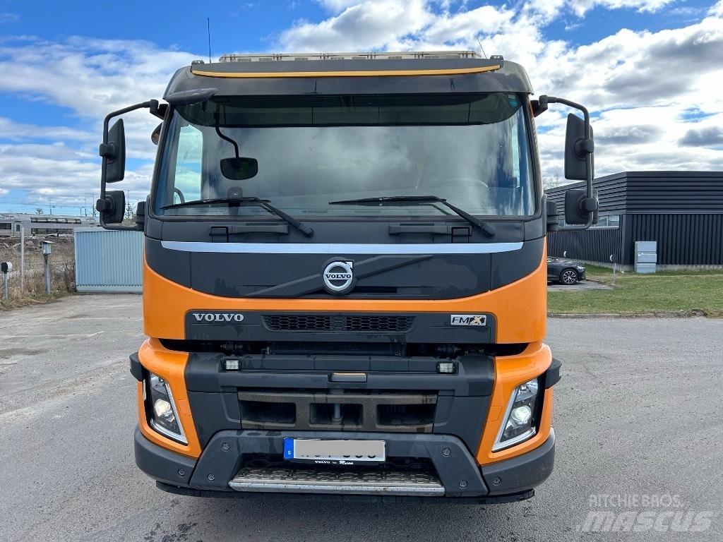 Volvo FMX 460 8x4 Hook lift trucks