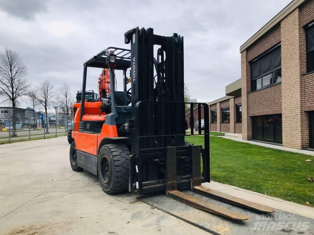 Toyota 7 FB MF 50 Electric Forklifts