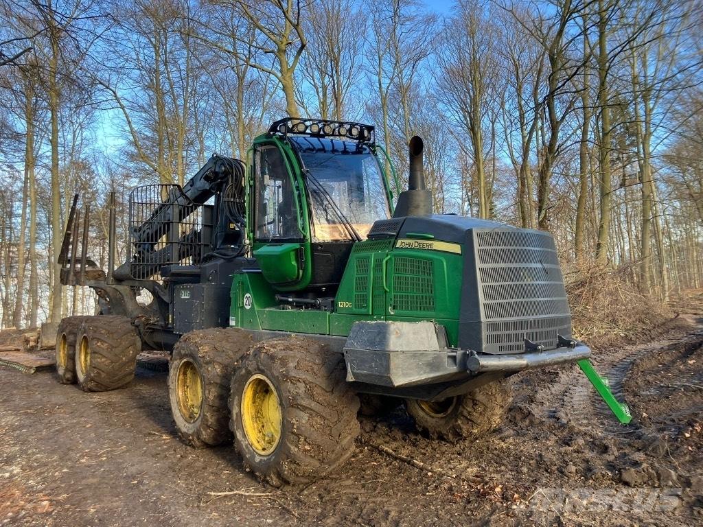 John Deere 1210 G Forwarders