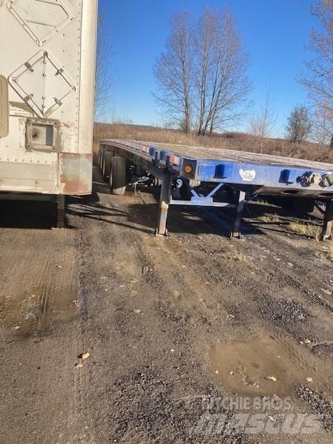 Manac Flatdeck 104 Flatbed Trailers