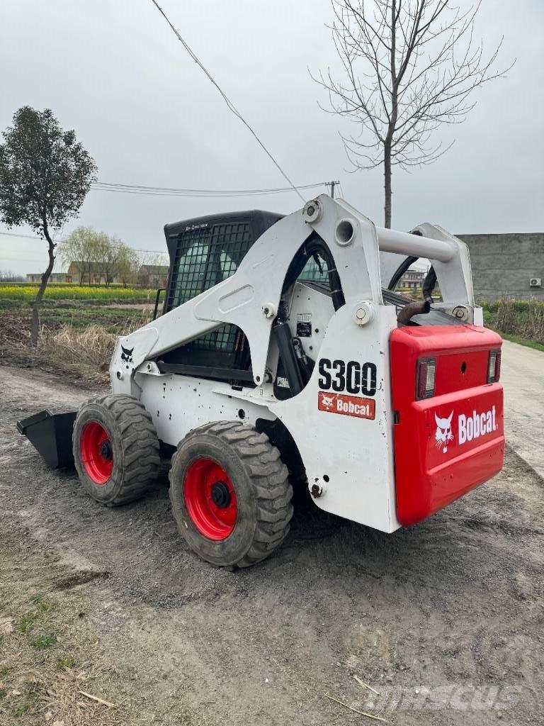 Bobcat S 300 Skid Steer Loaders