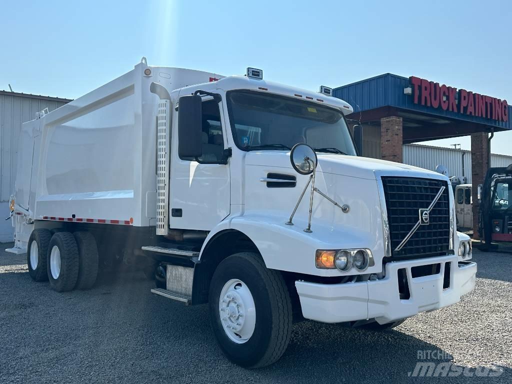 Volvo VHD Garbage Trucks / Recycling Trucks