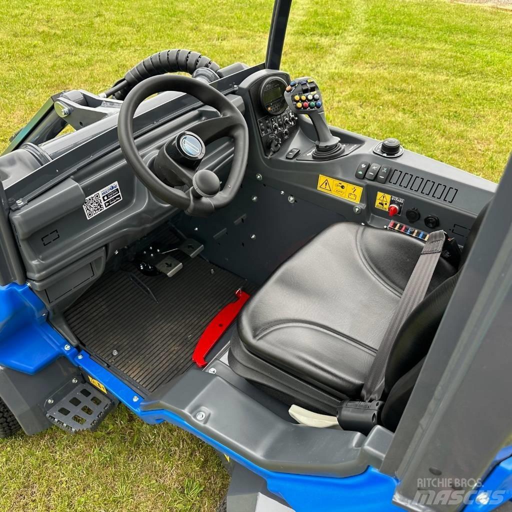 Multione 6.3 iDs Compact tractors