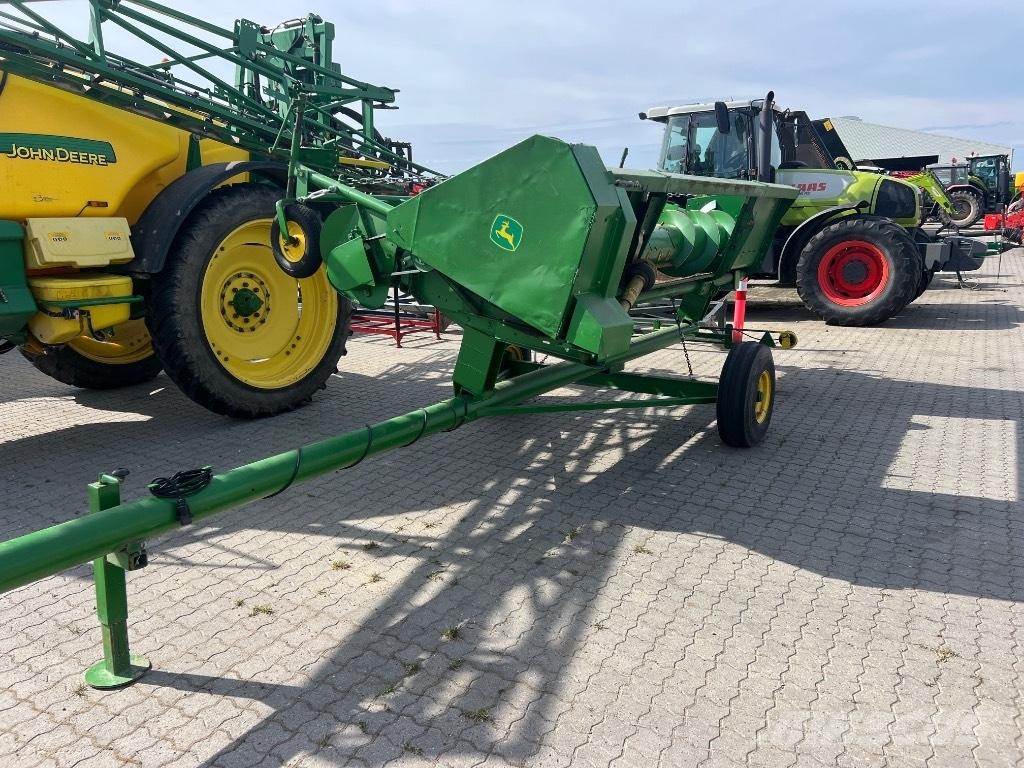 John Deere Pickup Combine Attachments