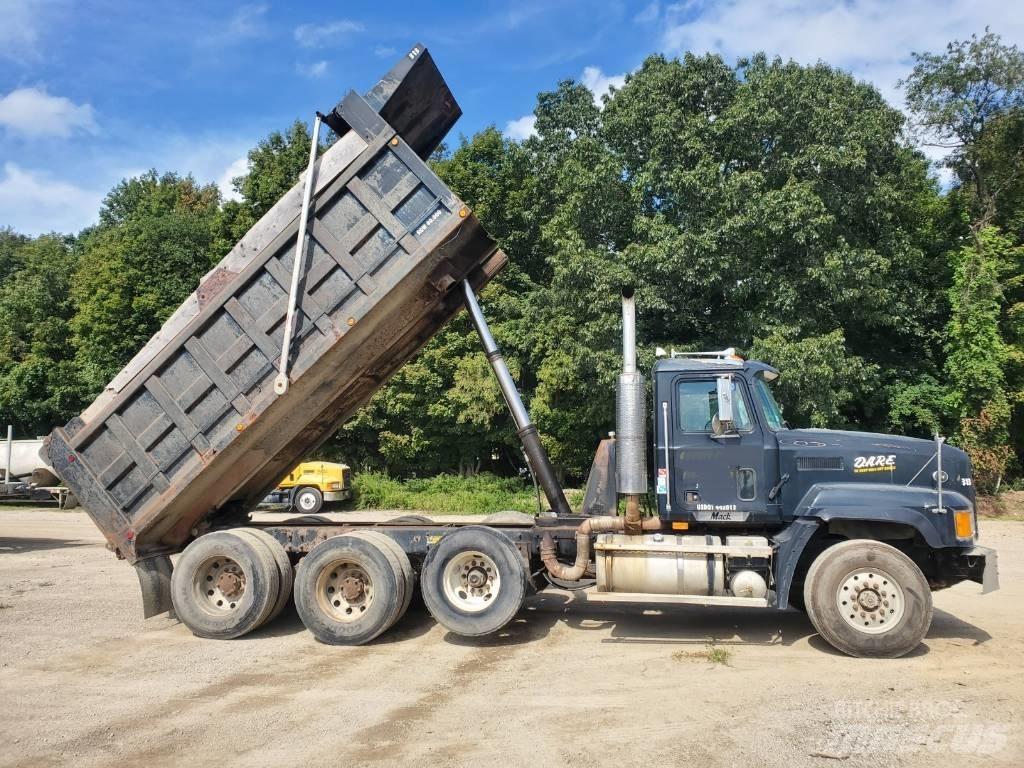 Mack CL713 Dump Trucks