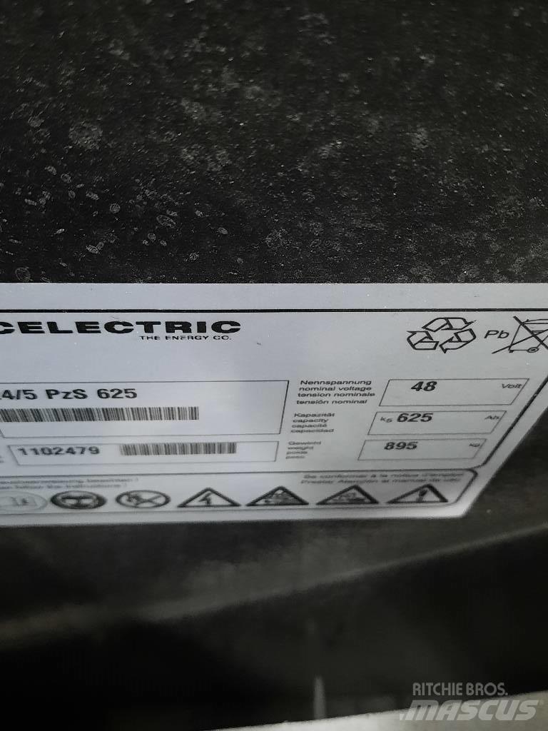 UniCarriers A2N116Q Electric Forklifts