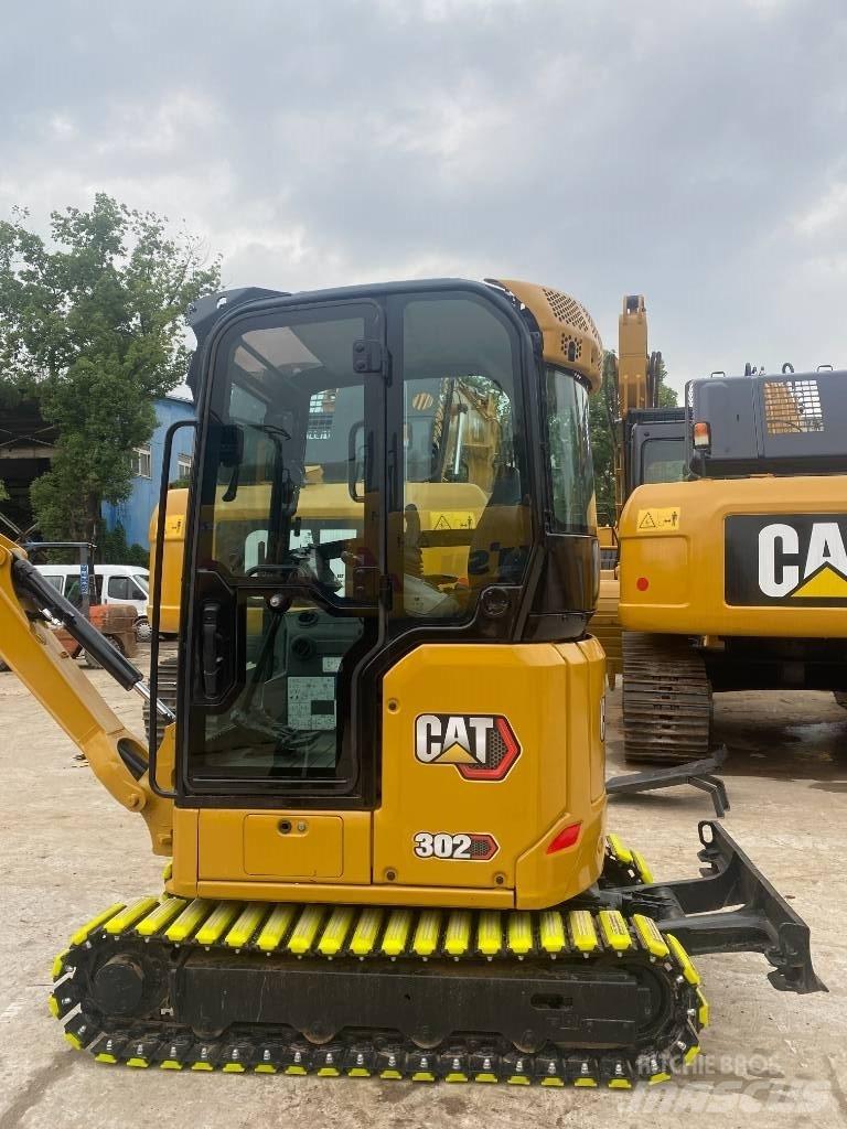 CAT 302 Mini Excavators <7t (Mini Diggers)