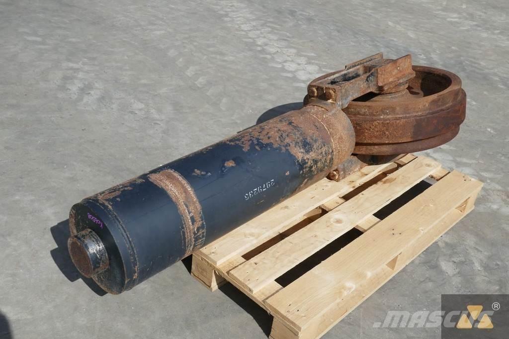 CAT 357-7560 Chassis and suspension