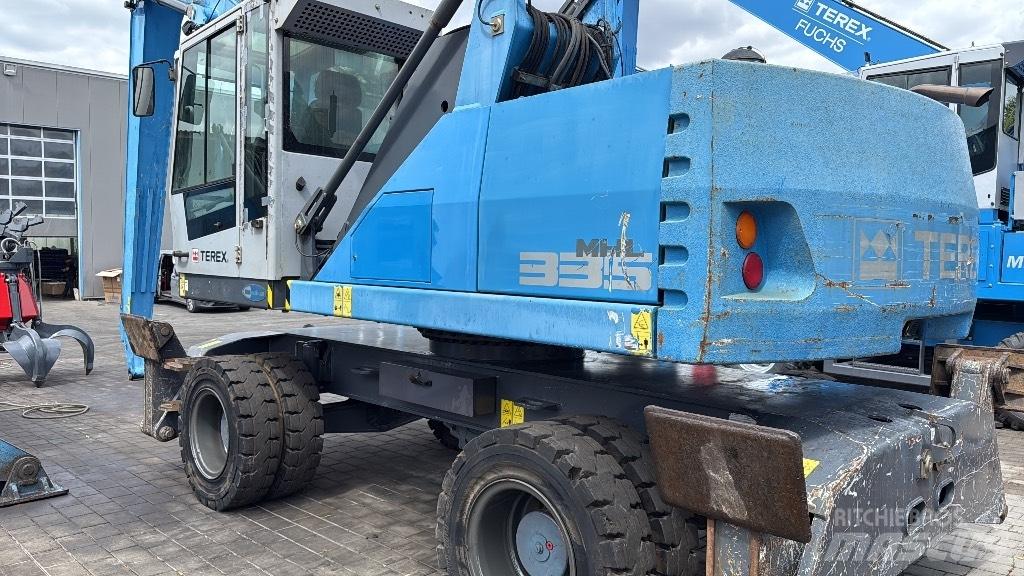 Fuchs MHL 335 E Waste / Industry Handlers
