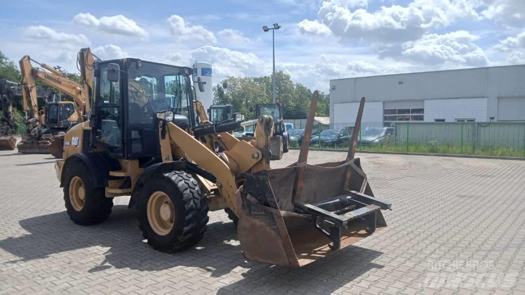 CAT 908 M Wheel Loaders