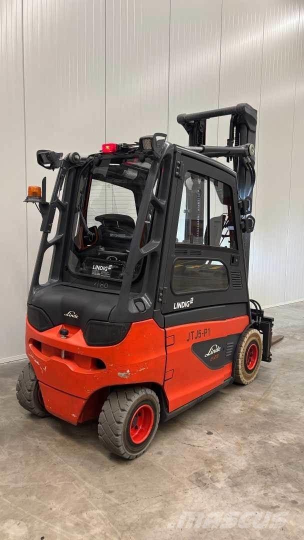 Linde E25 Electric Forklifts