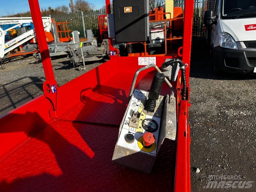 SkyJack SJ 3219 Scissor Lifts