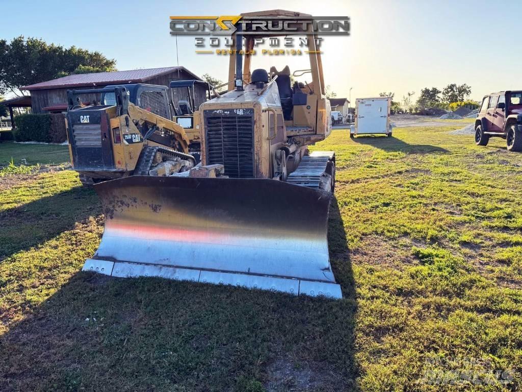 CAT D 3 G LGP Crawler dozers