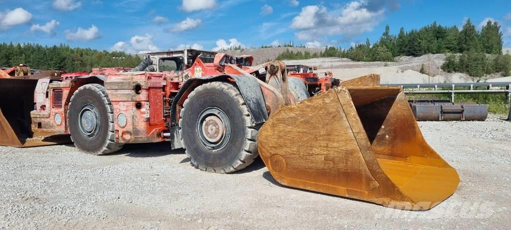 Sandvik LH 410 Mining Loaders