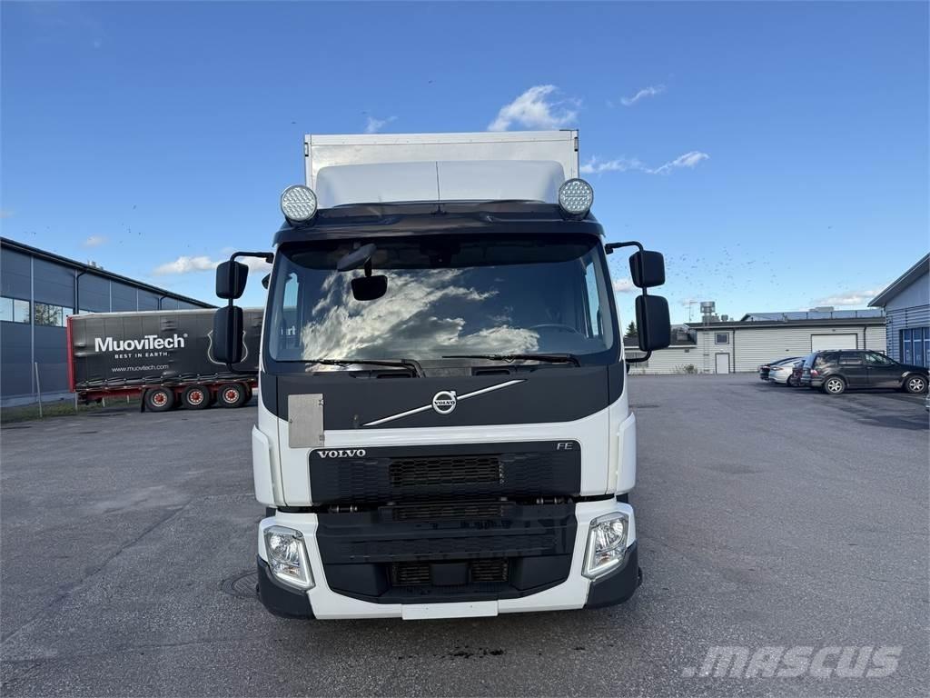 Volvo FE320 4X2 Box trucks