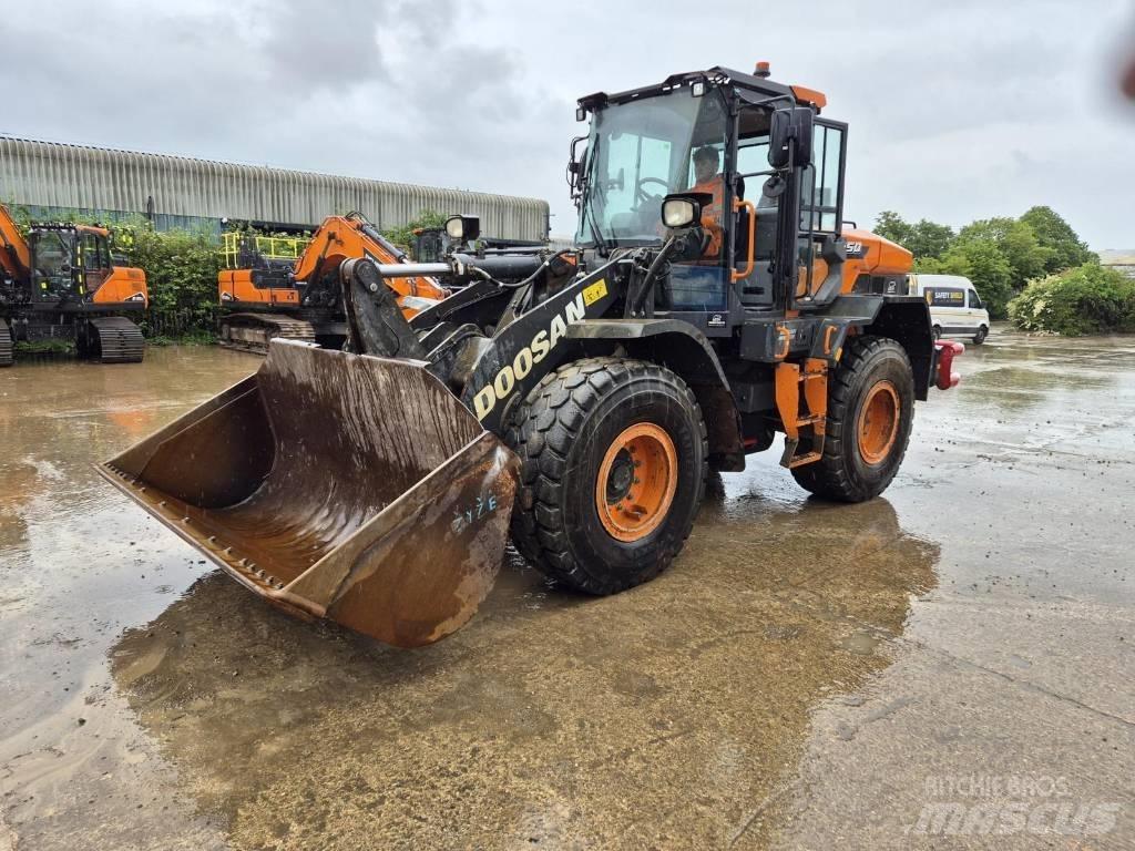 Doosan DL 250-7 Wheel Loaders