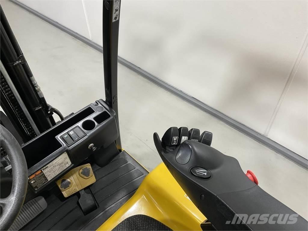 Yale ERP18VF Electric Forklifts