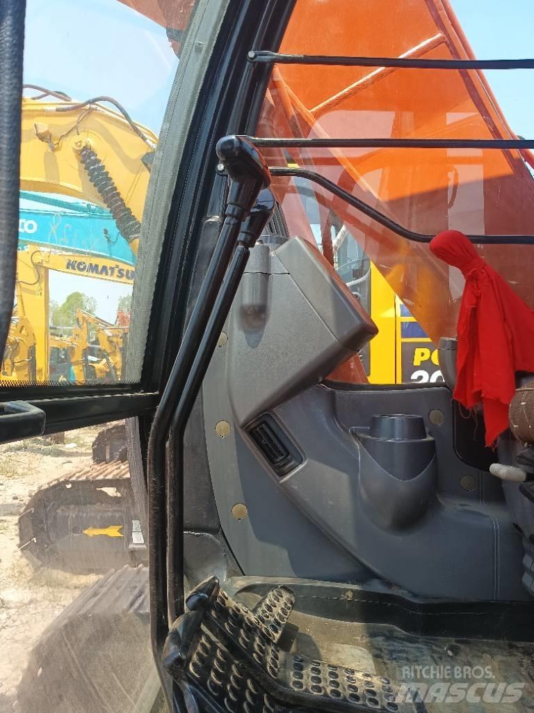 Hitachi ZX 120 Mini excavators  7t - 12t