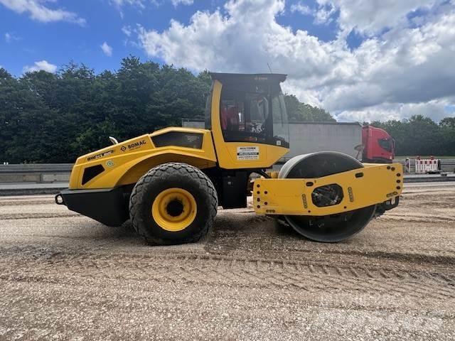 Bomag BW 213 BVC-5 Soil Compactors