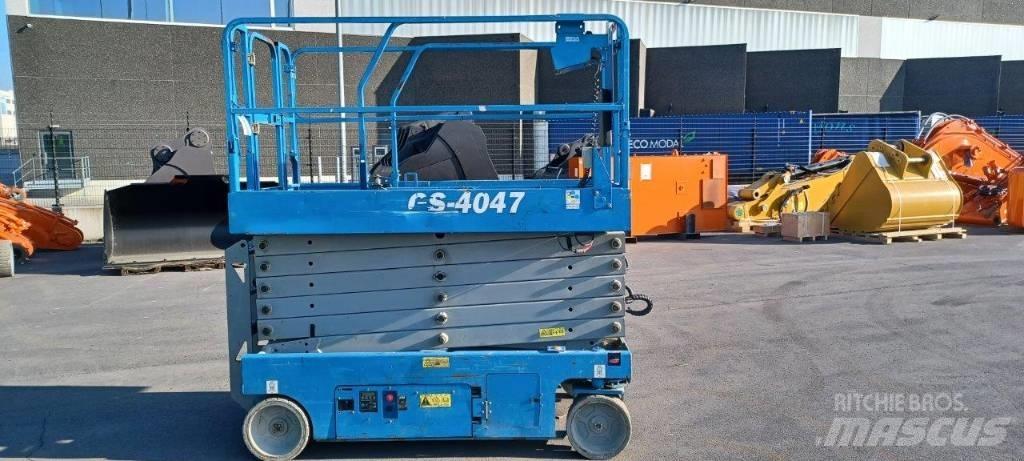 GENIE GS4047 Scissor Lifts