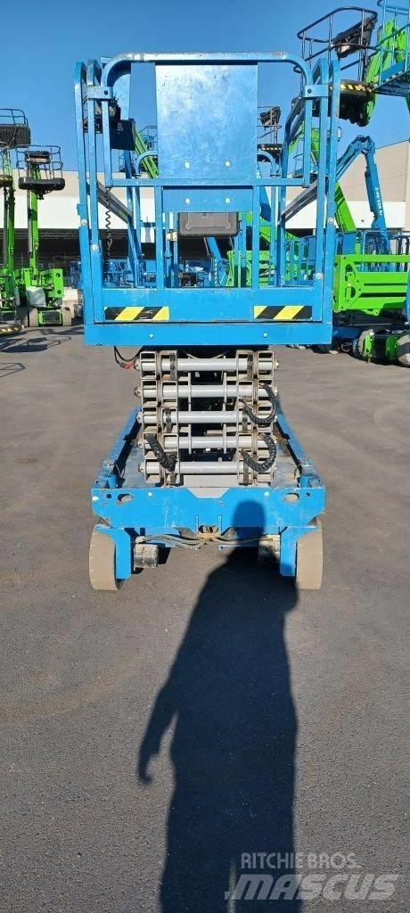GENIE GS4047 Scissor Lifts