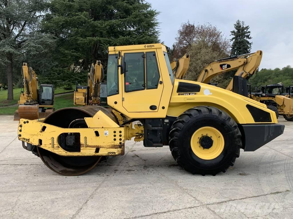 Bomag BW 213 D H-4 i Soil Compactors