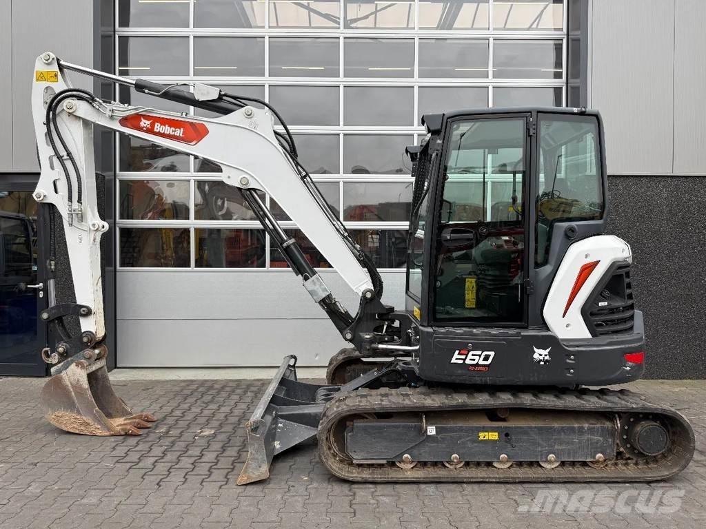 Bobcat E60 | A/C Mini Excavators <7t (Mini Diggers)