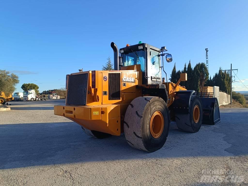 CASE 821C XR Wheel Loaders