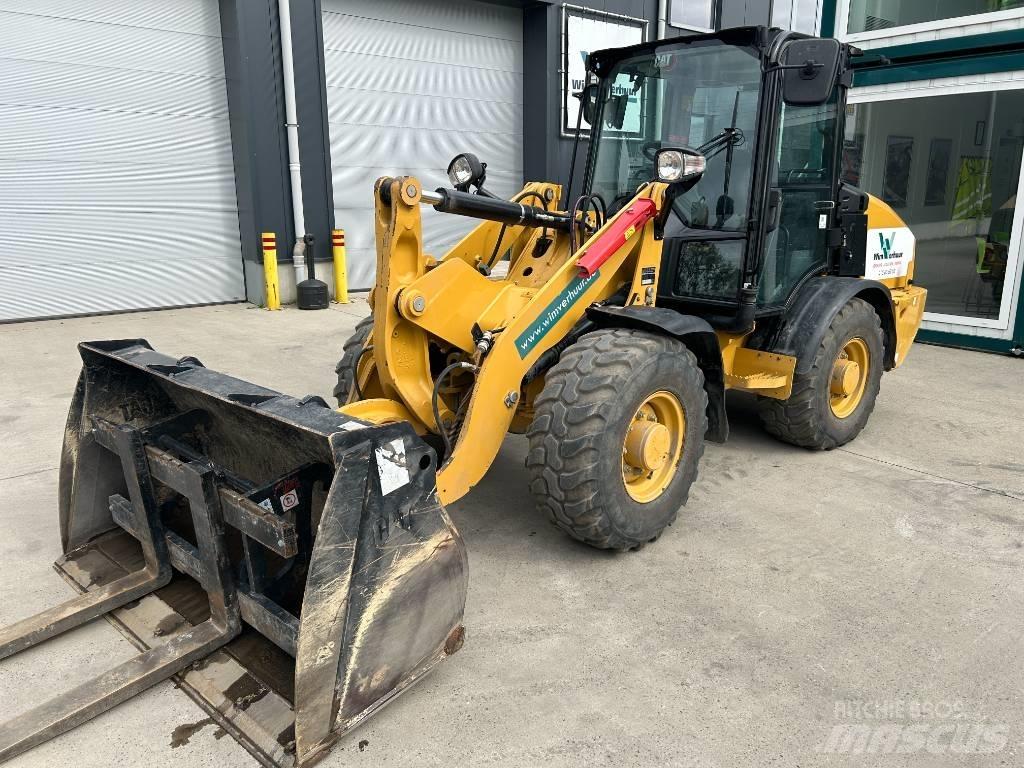 CAT 906 Skid Steer Loaders