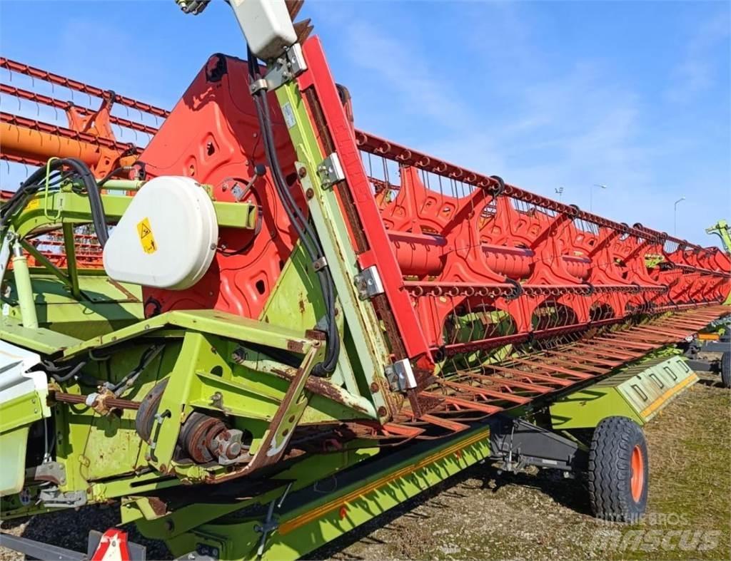 CLAAS Vario 1200 Combine Attachments