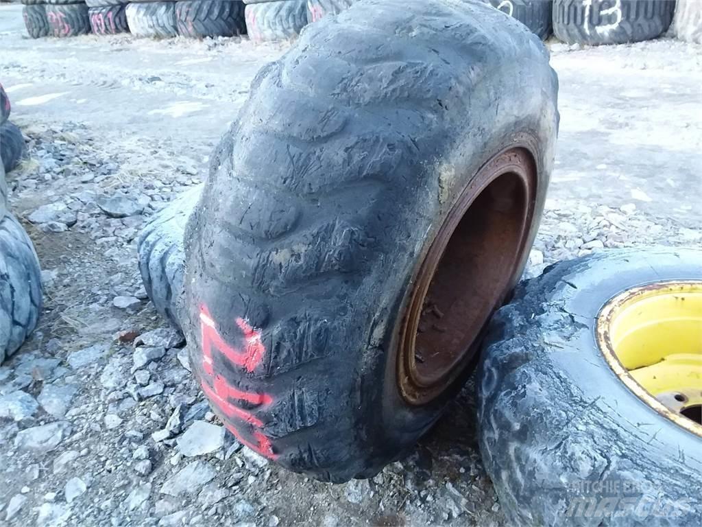 LS 17,5x25 Tires, wheels and rims