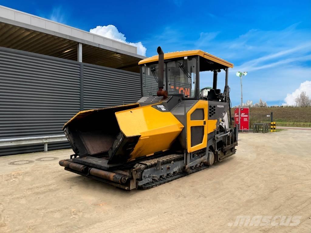 Volvo P7820C Asphalt pavers