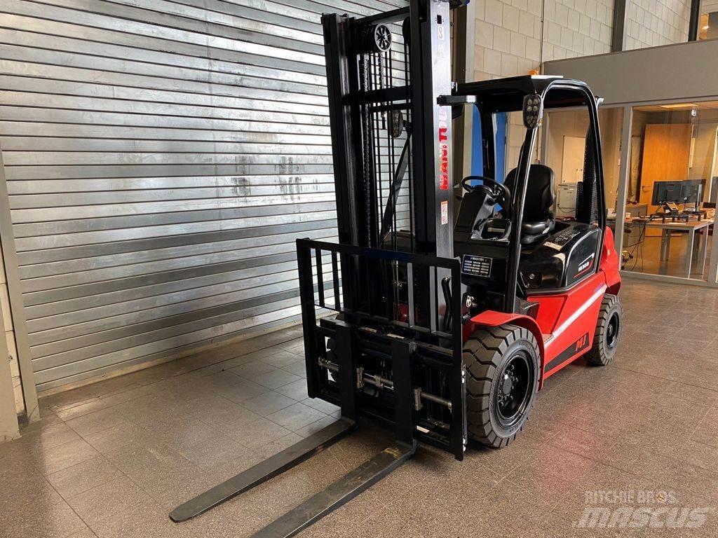 Manitou MI 30 D Diesel Forklifts