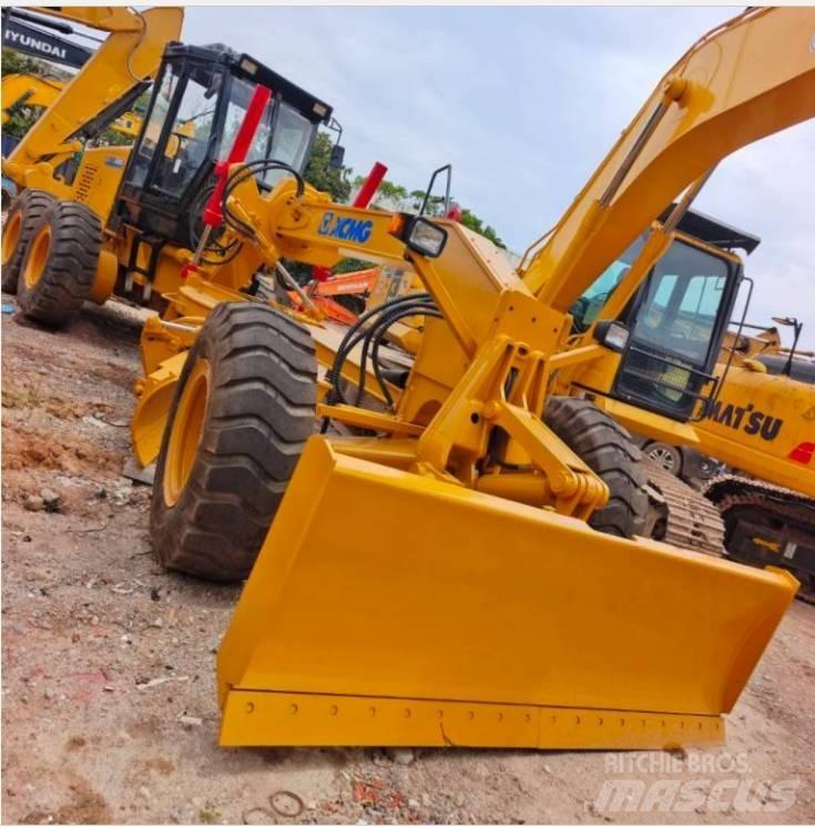 XCMG GR 215 Motor Graders
