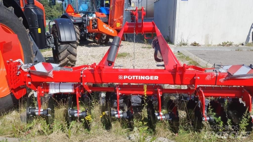 Pöttinger FOX300D Cultivators