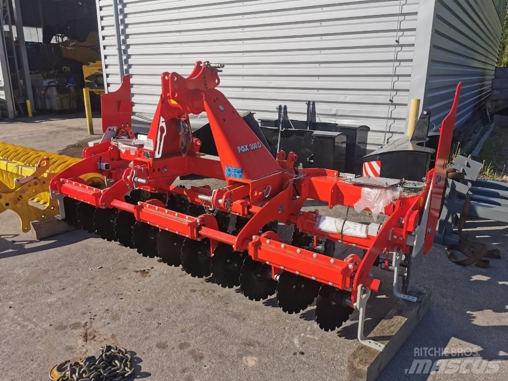 Pöttinger FOX300D Cultivators