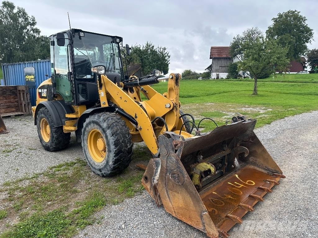 CAT 908M Radlader Wheel Loaders
