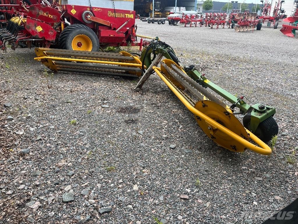 Elho V-Twin 600 Swathers \ Windrowers