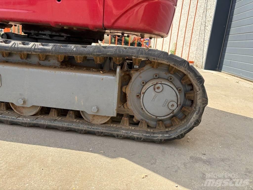 Takeuchi TB 210 R Mini Excavators <7t (Mini Diggers)