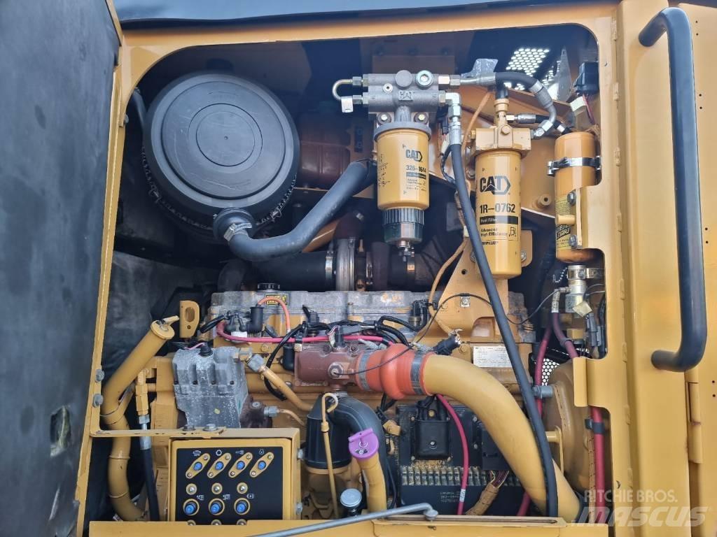 CAT 160 M Motor Graders