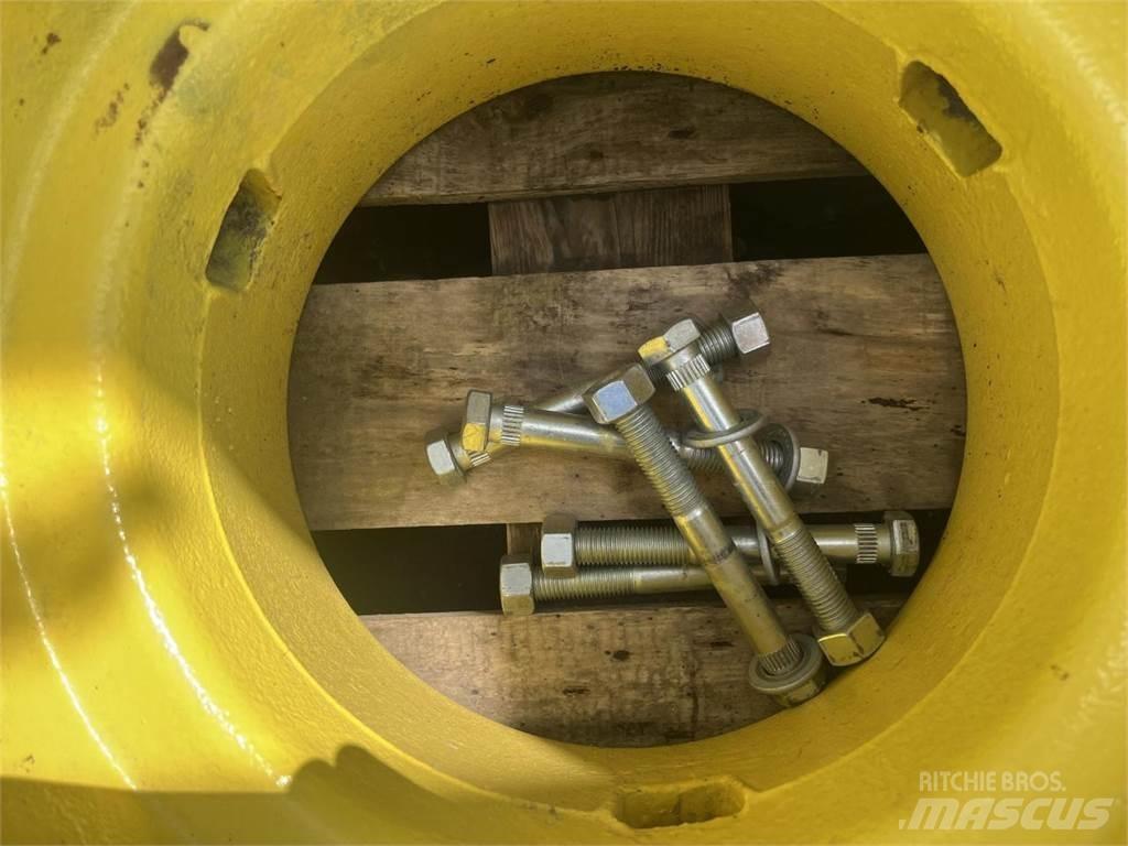 John Deere 620 kg Other tractor accessories