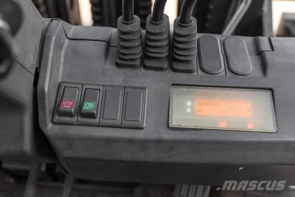 Manitou MI 35 D Diesel Forklifts