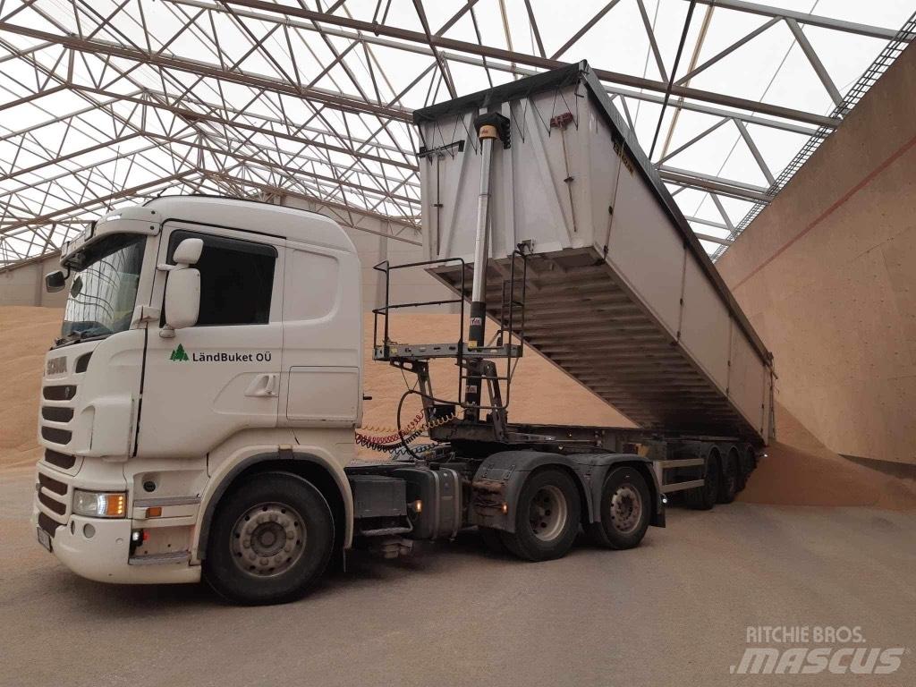Zaslaw 50m3 Grain / Hopper / Tipper Trailers