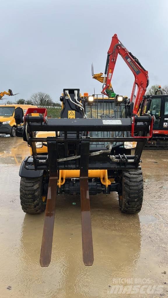 JCB 525-60 Telescopic Handlers