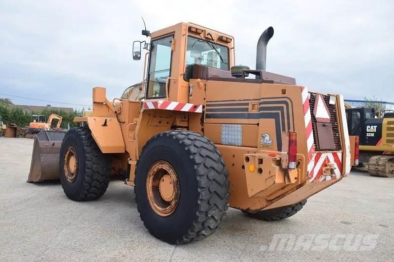 CASE 821B Wheel Loaders